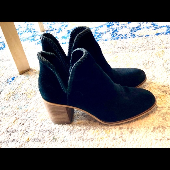 Frye and Company black suede bootie. Like new! - Picture 2 of 4
